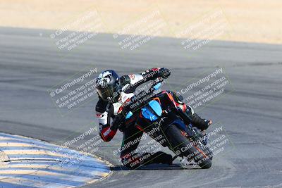 media/Feb-13-2022-SoCal Trackdays (Sun) [[c9210d39ca]]/Turn 10 (920am)/